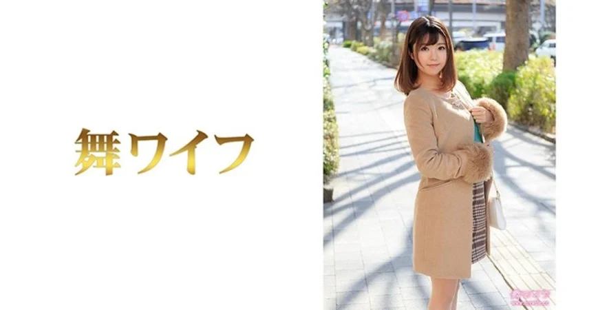 【黄先生探花】包臀裙妹子，骑身上调情镜头前扣逼口交抱起来操